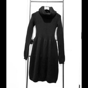 VINCE awesome rare sweater dress cowl neck Size XS